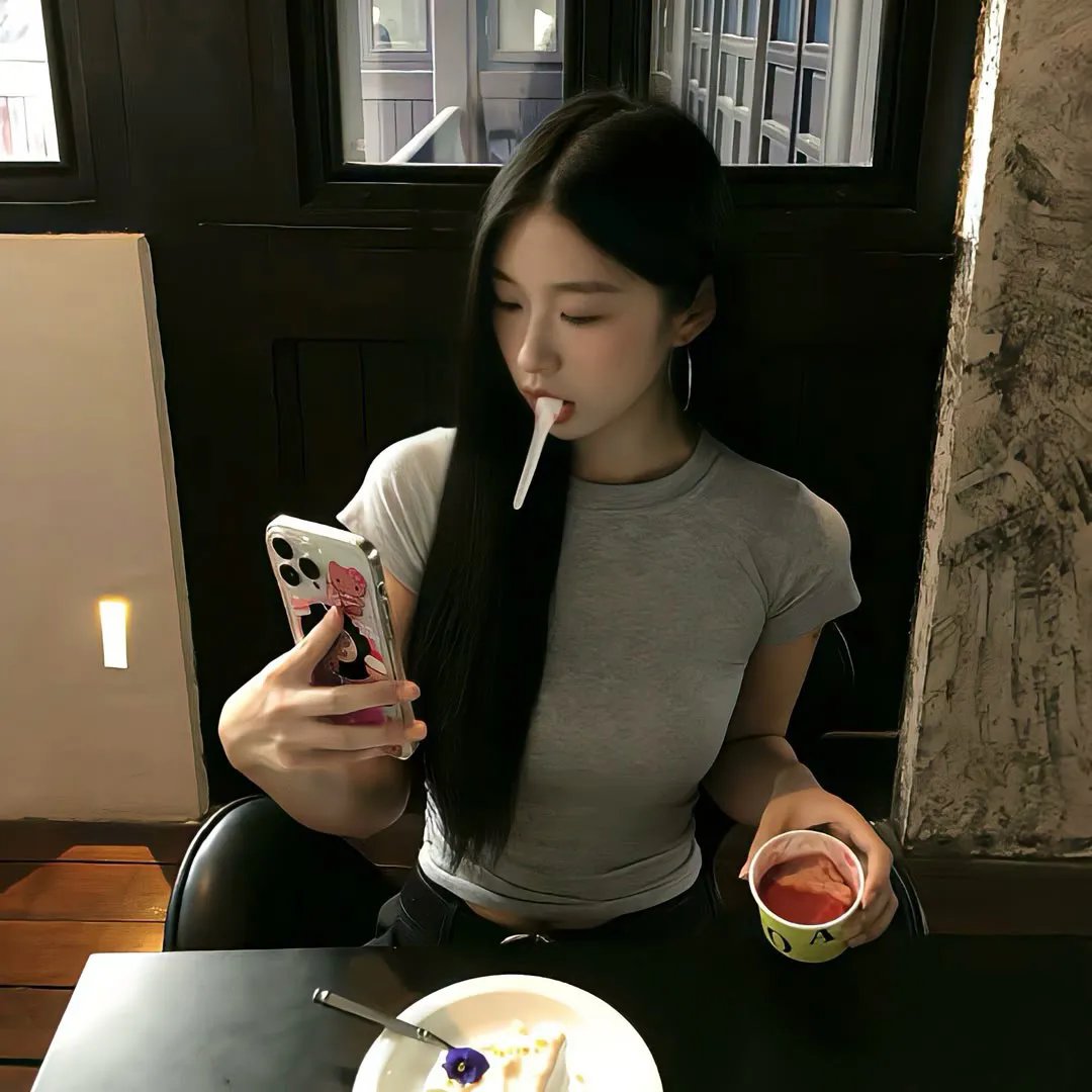 古城春色